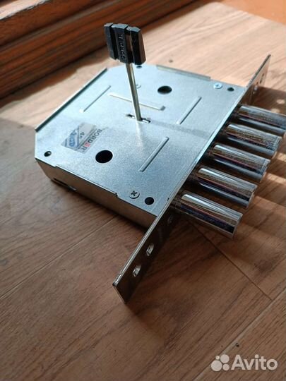 Дверной замок