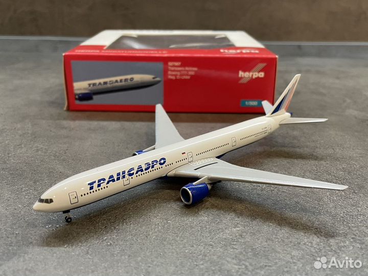 Boeing 777 Трансаэро модель самолета