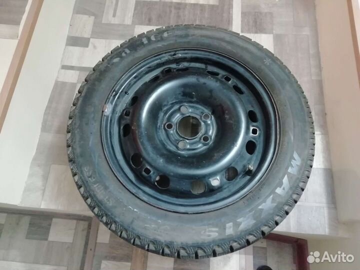 Колесо на volkswagen r15 1шт
