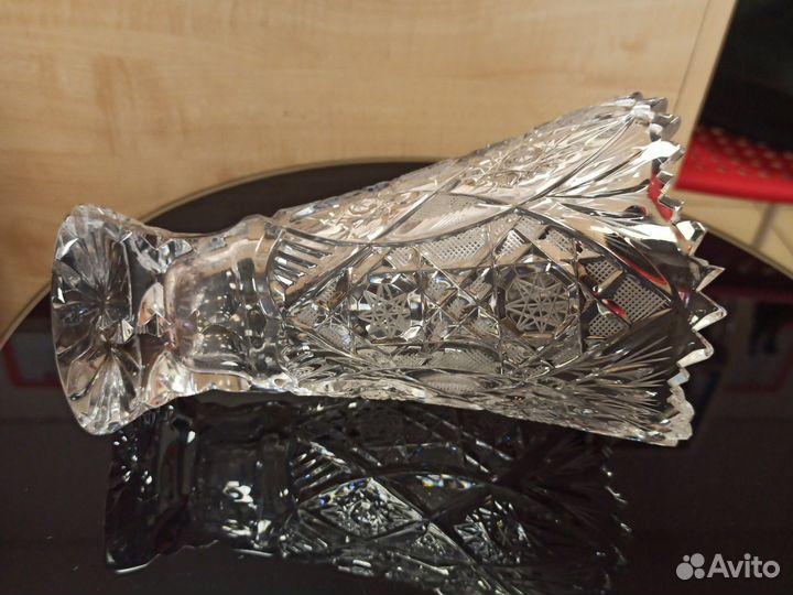 Хрустальная ваза на ножке хрусталь СССР для цветов