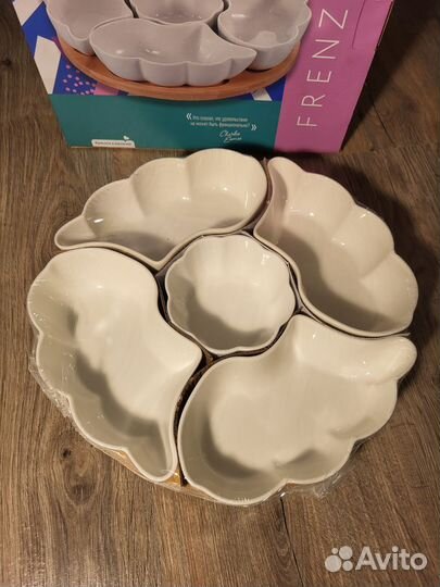 Менажница фарфоровая