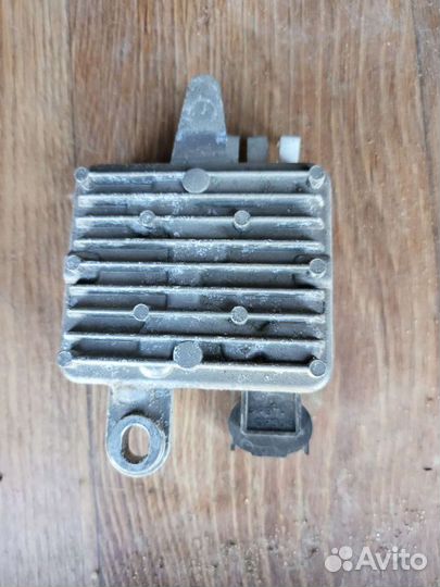 Блок управления вентилятором радиатора Genesis G80