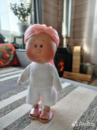 Одежда на куклу Миа