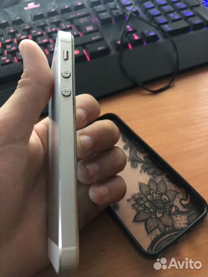 iPhone 5, 16 ГБ