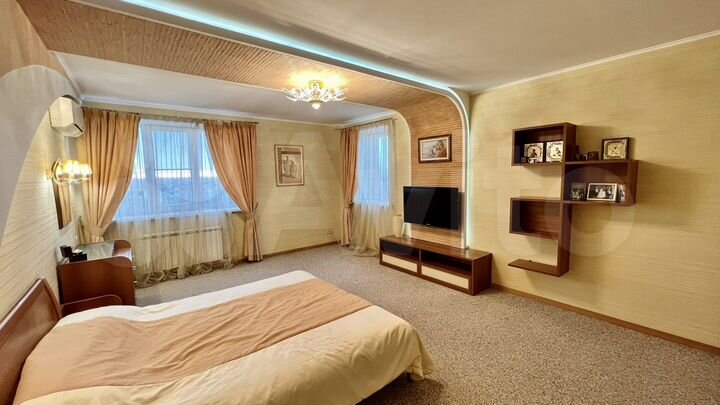 4-к. квартира, 181 м², 7/9 эт.