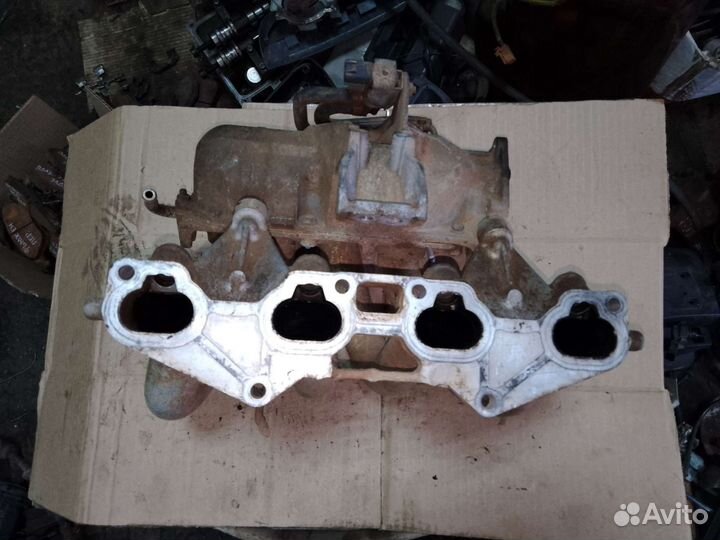 Коллектор впускной Nissan Almera N16