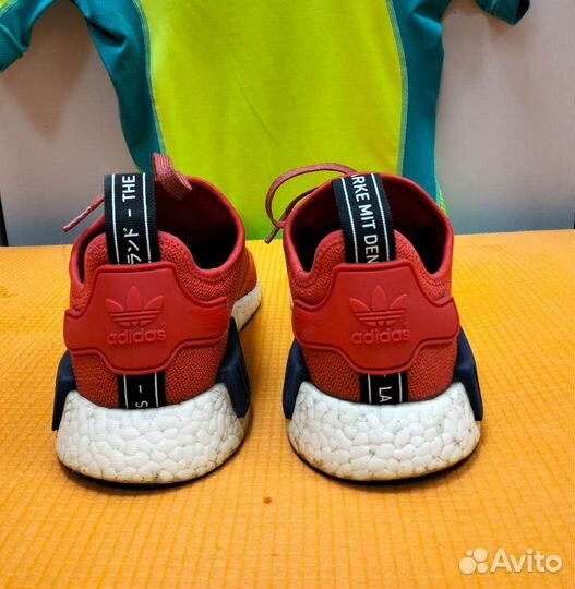 Кроссовки adidas nmd r1