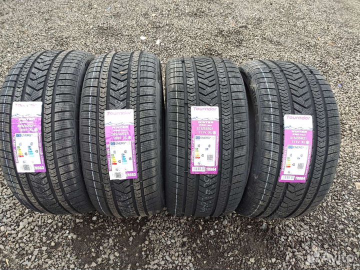Tourador Winter Pro TSU1 285/40 R21 109V