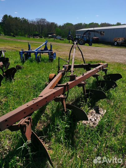 Плуг ЛесАгроМаш ПЛН-5-35, 1990