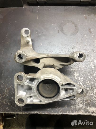 Опора двигателя рено меган 3