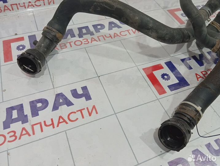 Патрубок отопителя Volkswagen Golf (Mk4) 1J0121049F