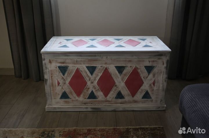 Сундук в стиле шебби шик