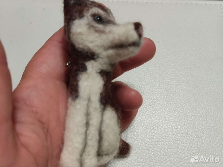 Брошь собака Хаски