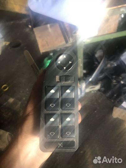 Блок управления стеклоподьемниками е39