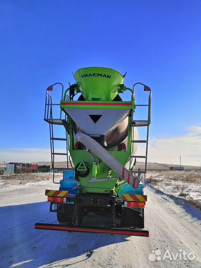 Автобетоносмеситель Shacman (Shaanxi) X3000, 2023