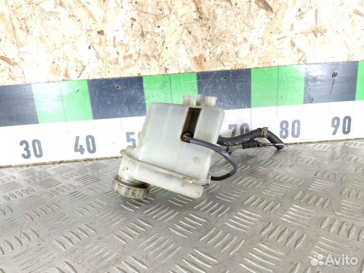 Бачок главного тормозного цилиндра Chery Tiggo 200