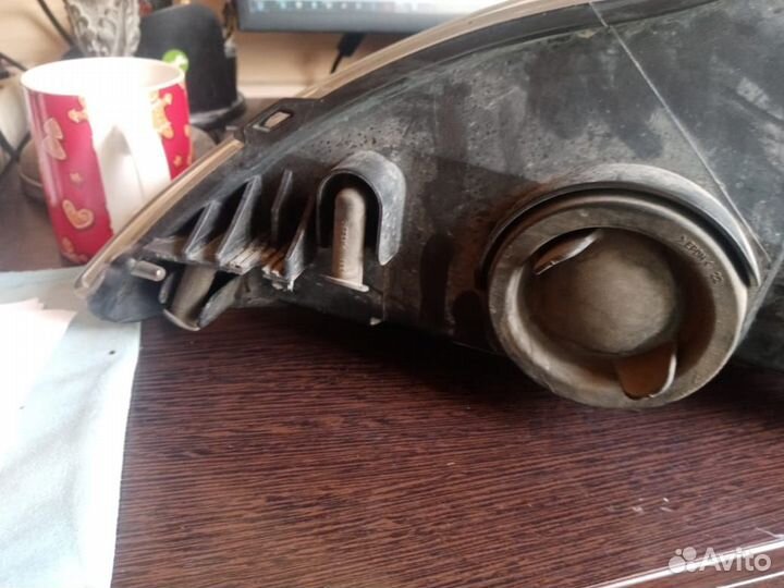 Фара правая Форд Мондео 4 ксенон