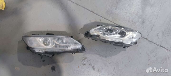 Фары Toyota Camry v55 ксенон