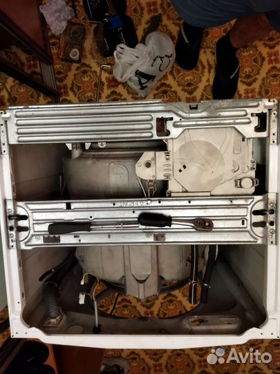 Стиральная машина Electrolux EWF10470W 6 кг