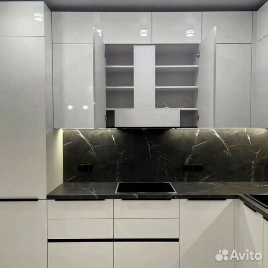 Кухонный гарнитур в стиле минимализм