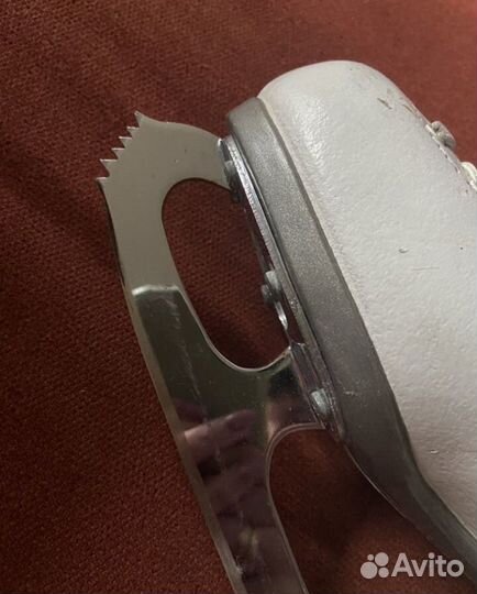 Фигурные коньки risport 230