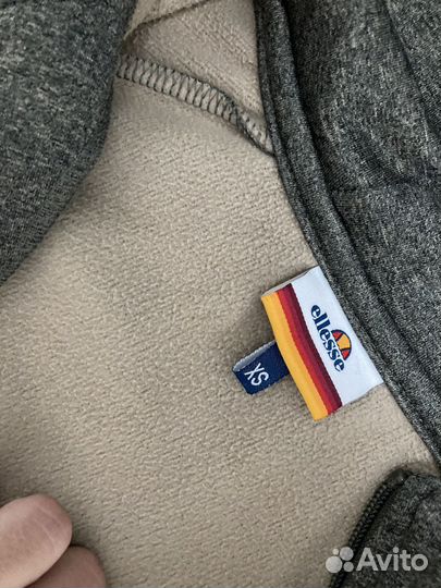 Зипка ellesse