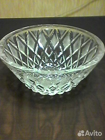 Хрустальная ваза