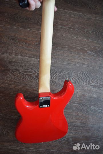 Электрогитара Fender Squier MM Stratocaster Red