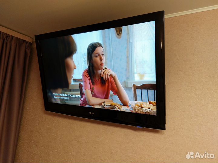Телевизор LED LG 42lh3000