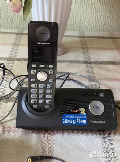 Телефон panasonic