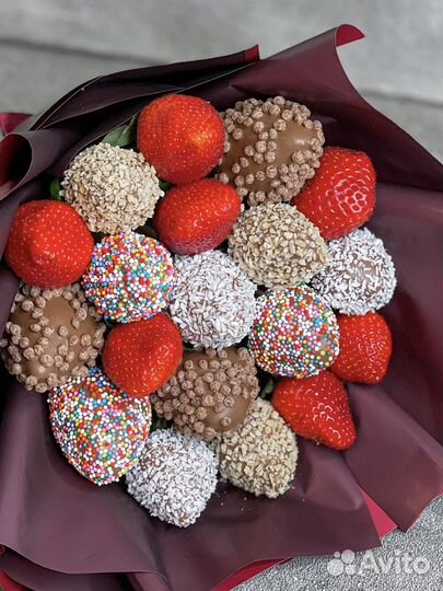 Клубничный букет из клубники 4