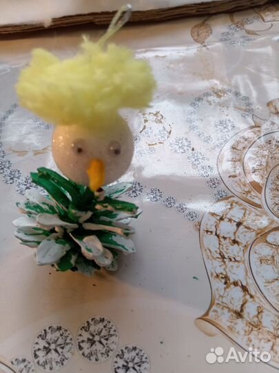 Новогодние игрушки на елку