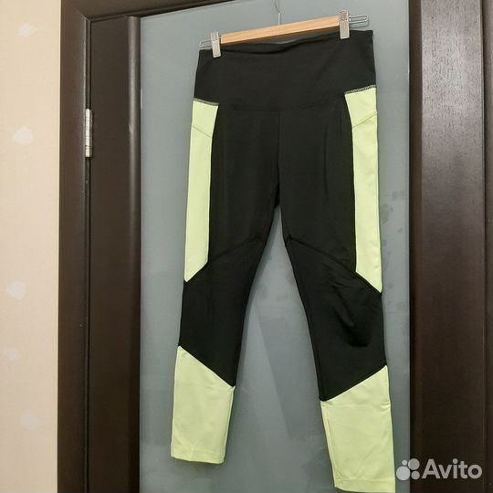 Спортивный костюм женский