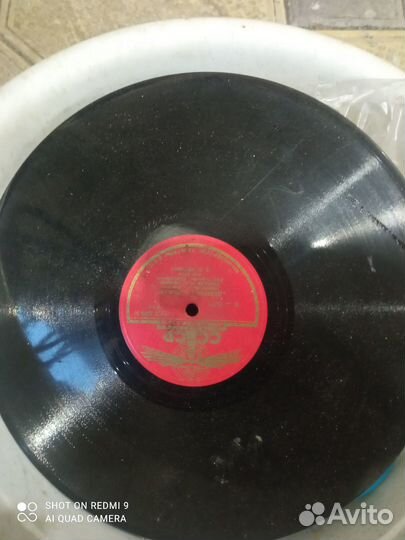 Ретро патефон