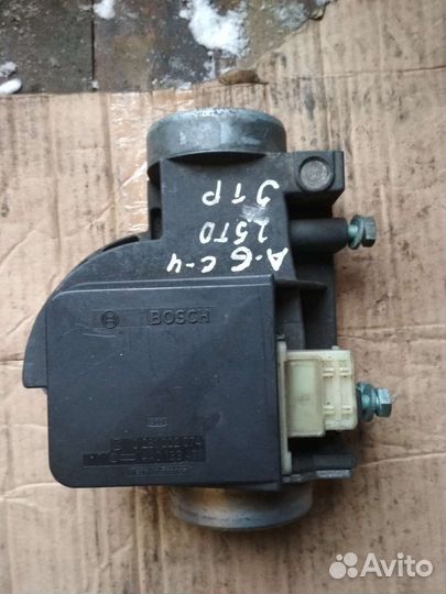 Датчик расхода воздуха (дмрв) Ауди А6, 1994 г