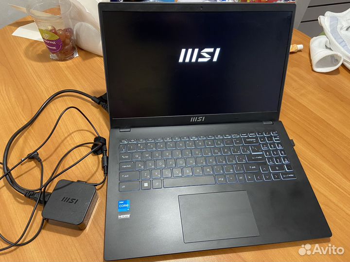 Ноутбук MSI modern 15 MS-15H1