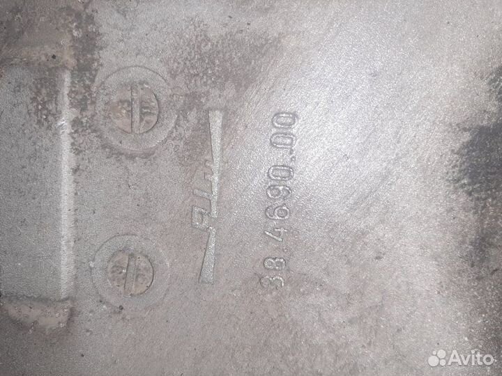 Кожух маховика Man 2866 2006