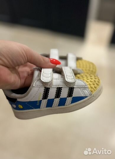 Adidas superstar lego