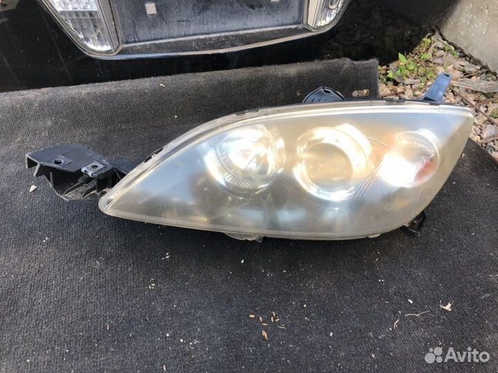 Фара левая Mazda 3 BK
