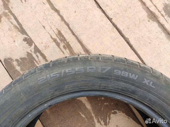 Nokian Tyres Hakka Black 215/55 R17