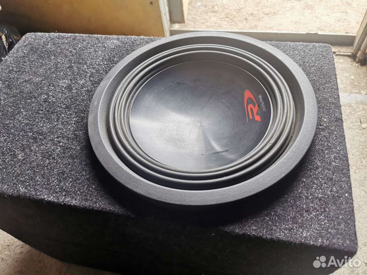 Сабвуфер alpine swr10d4