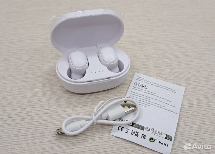 Беспроводные наушники новые