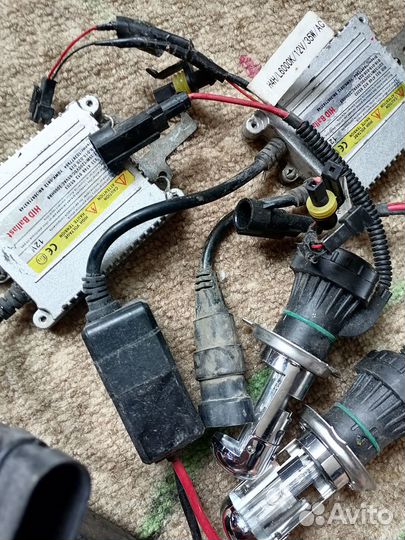 Смотрите на фото музыка свет ксиоми