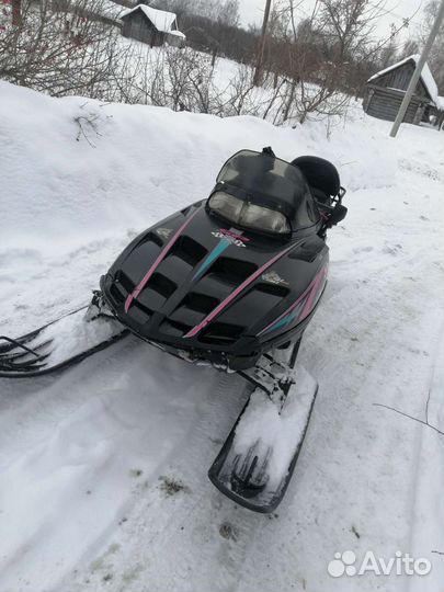 Снегоход Polaris 600XCR