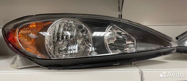 Фара Toyota Camry V30