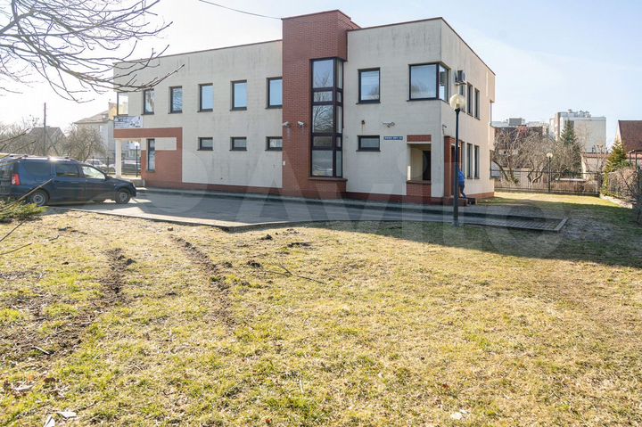 Продам здание, 422.2 м²