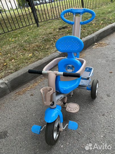 Велосипед трехколесный