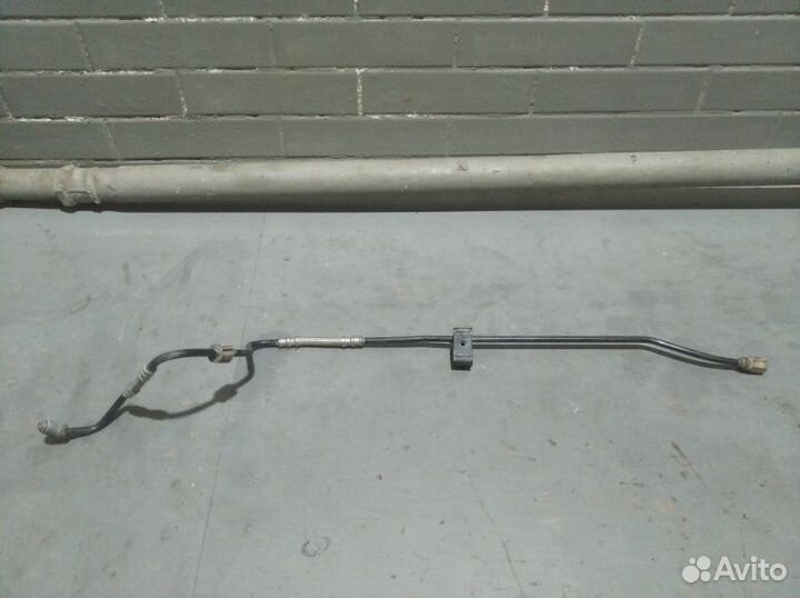 Трубка гидроподвески передняя Porsche Cayenne 958