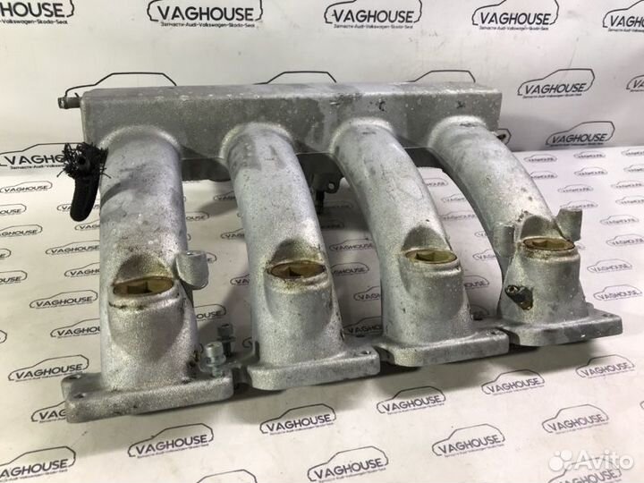 Коллектор впускной Volkswagen Passat B5+ 3B3 1.8T