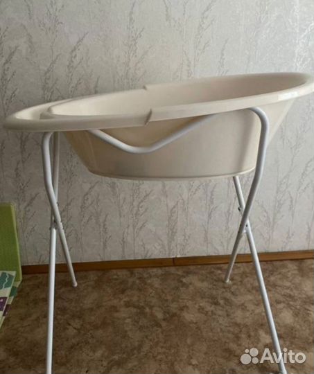 Ванночка с подставкой